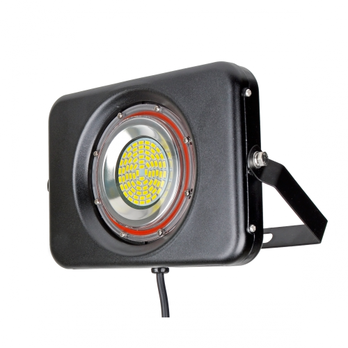 светодиодный прожектор черный корпус