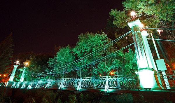 архитектурная подсветка моста